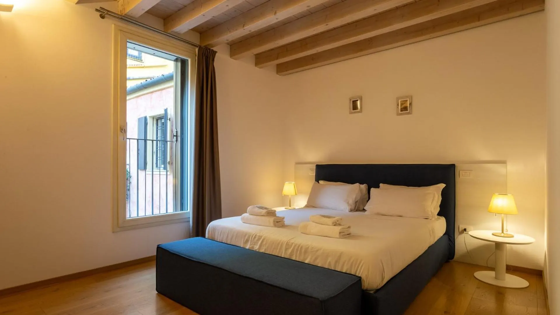 Apartment Yourbanflat Piazza Dei Signori 1 Padova